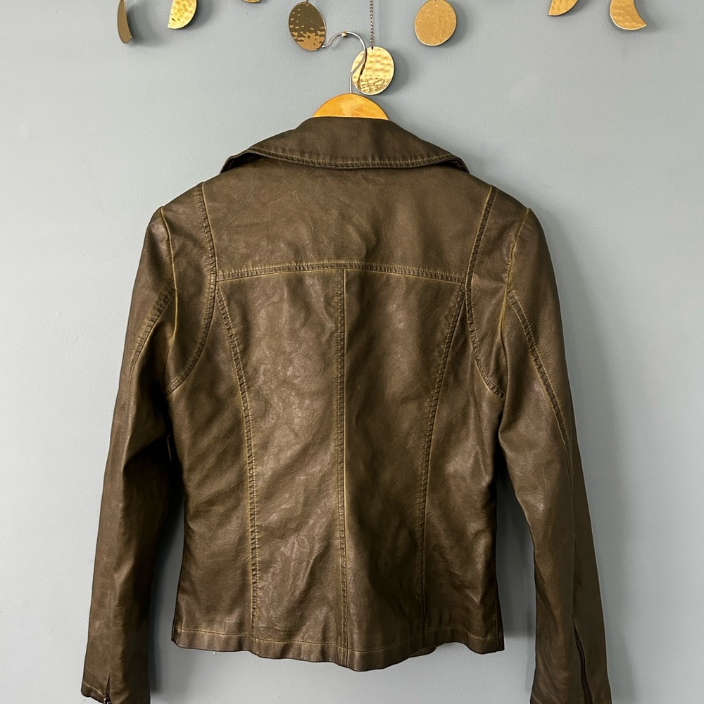 Max Studio Green Leather Jacket - image 5